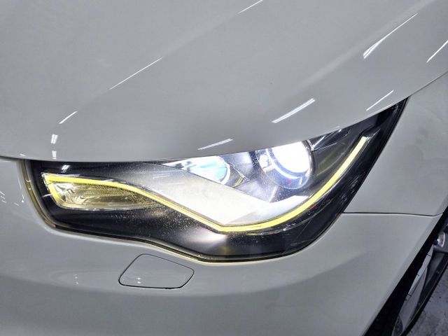 3門版 奧迪A1 1.4渦輪頂級 HID頭燈 換檔撥片  第16張相片