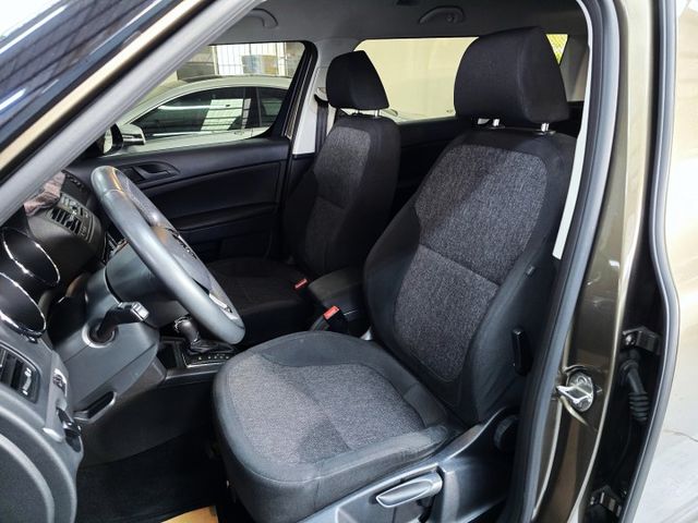 一手車 全程SKODA原廠保養 極精美品項!  第8張相片