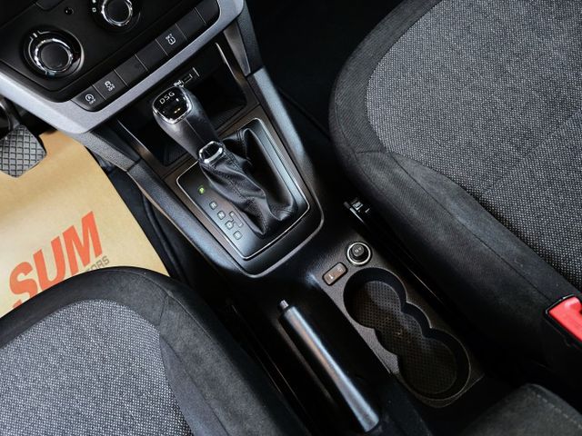 一手車 全程SKODA原廠保養 極精美品項!  第17張相片