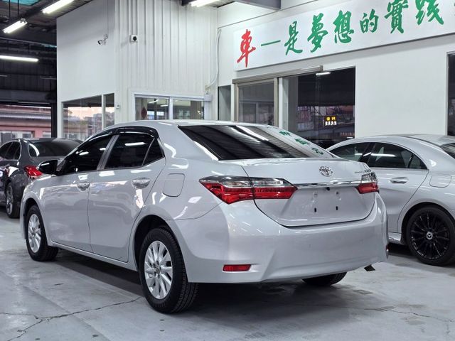 原廠保養工單 四條輪胎+碟盤 9成新 車況極佳!  第3張相片