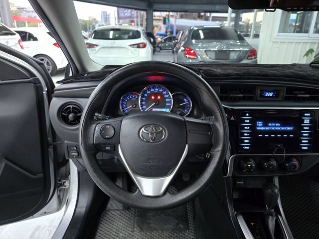 原廠保養工單 四條輪胎+碟盤 9成新 車況極佳!  第16張相片