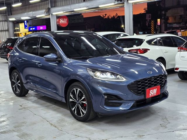 2022年式小改款 KUGA ST-Line AWD 一手車 僅跑7萬 原廠保養  第3張相片