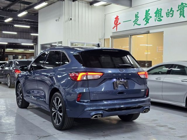 2022年式小改款 KUGA ST-Line AWD 一手車 僅跑7萬 原廠保養  第5張相片