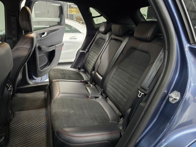 2022年式小改款 KUGA ST-Line AWD 一手車 僅跑7萬 原廠保養  第14張相片