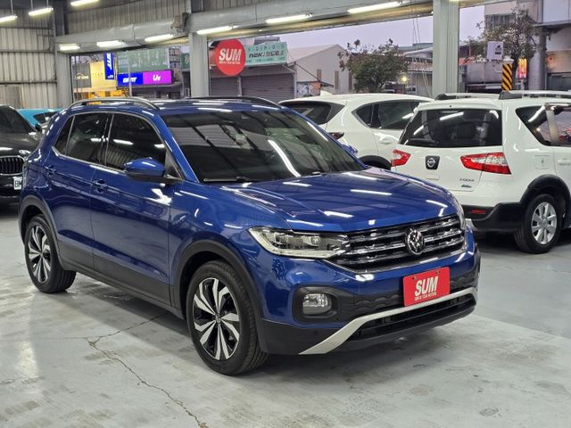 ACC跟車 車道偏移 免鑰匙 摸門 LED頭燈 倒車顯影 極精美品!  第2張相片