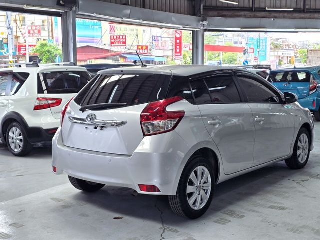 YARIS  第3張相片