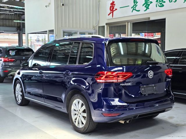 七人座 ACC跟車 電動椅 電尾門 免鑰匙 摸門 頂配  第4張相片
