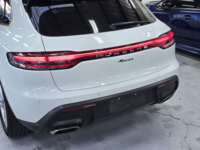 高品質外觀維護  細緻精美的內裝 一手用車 資料齊全 全車原裝鈑件  第5張相片