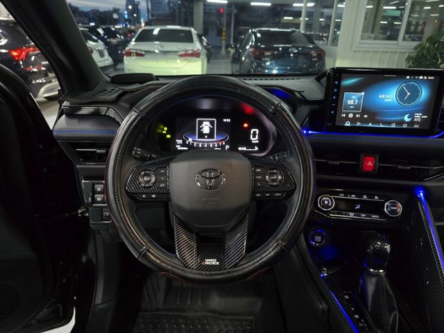頂級潮玩版+360環景影音特仕全配+全車空力套件+Carbon內外飾板=超值首選!  第19張相片