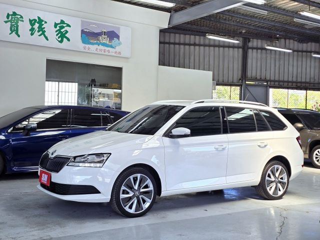 FABIA COMBI旅行版 ACC跟車系統/盲區警示/車前碰撞預警  第4張相片