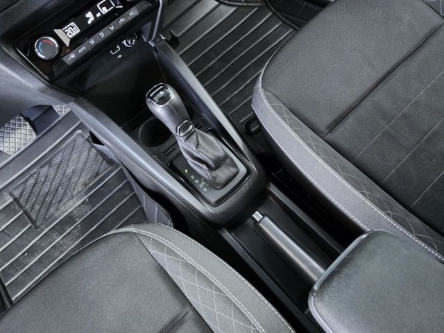 FABIA COMBI旅行版 ACC跟車系統/盲區警示/車前碰撞預警  第17張相片