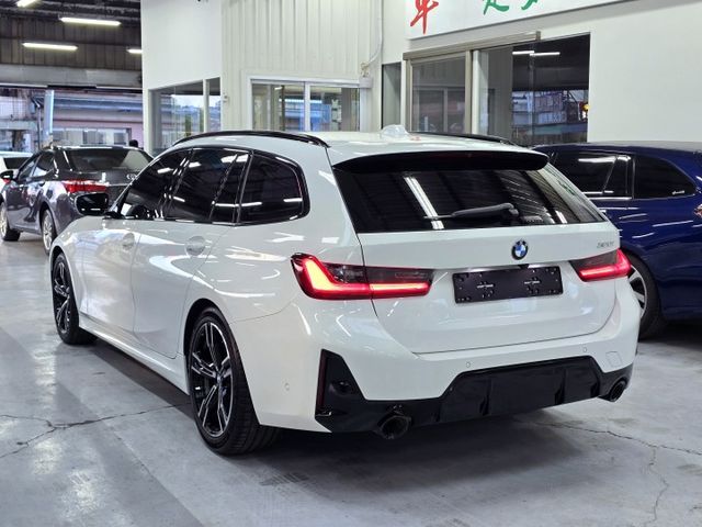 3 SERIES TOURING  第5張相片