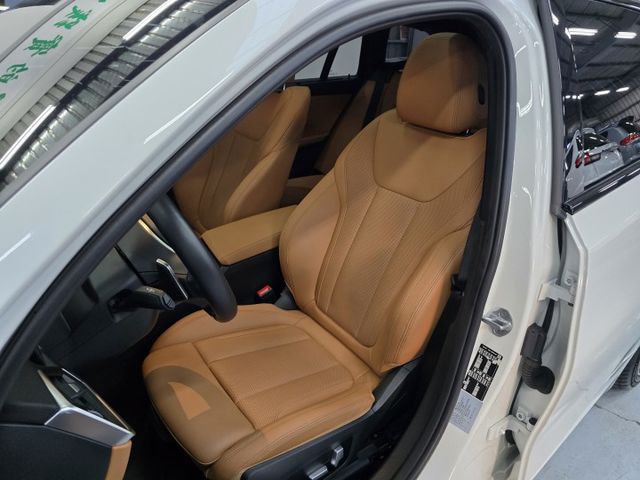 3 SERIES TOURING  第8張相片