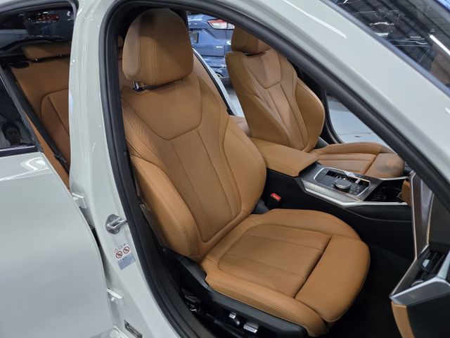 3 SERIES TOURING  第12張相片
