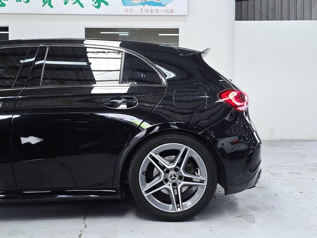 總代理A250 AMGLine  A45外觀套件/可變排氣聲浪  第5張相片