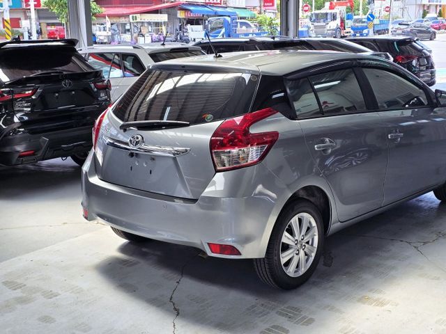YARIS  第3張相片