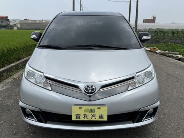 TOYOTA豐田 PREVIA  第3張相片