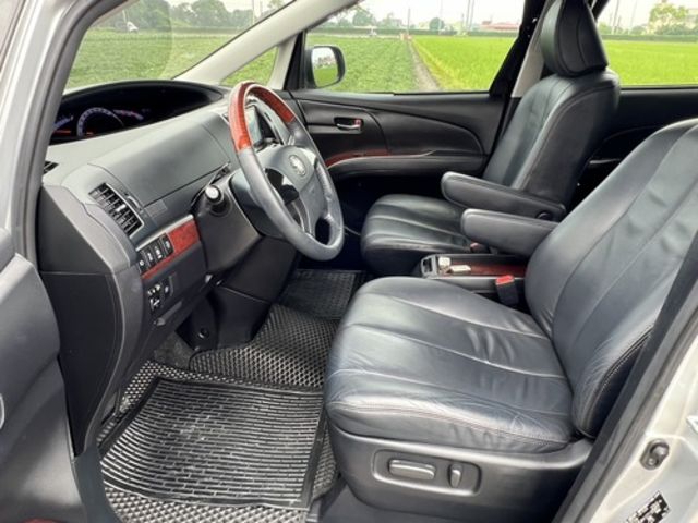 TOYOTA豐田 PREVIA  第8張相片