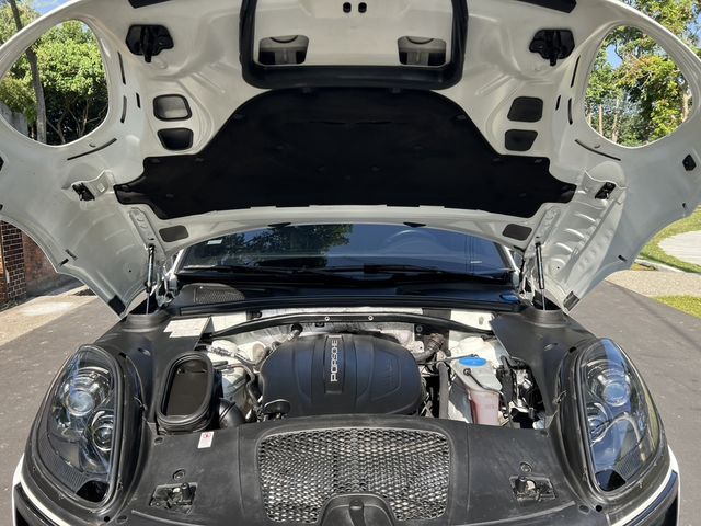 PORSCHE保時捷 MACAN  第6張相片