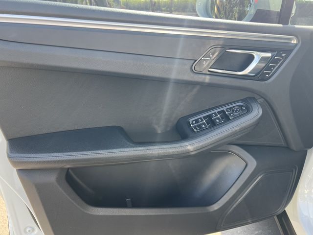 PORSCHE保時捷 MACAN  第10張相片