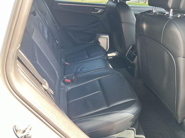 PORSCHE保時捷 MACAN  第14張相片