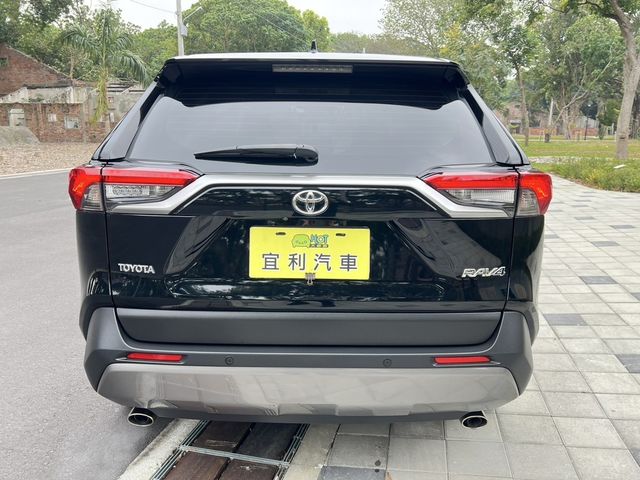 TOYOTA豐田 RAV4  第4張相片