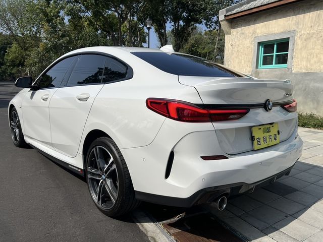 BMW寶馬 218I M SPORT  第19張相片