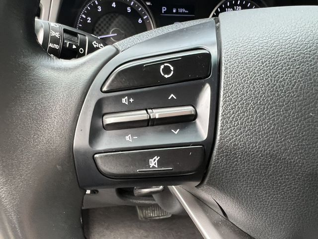 HYUNDAI現代 ELANTRA  第17張相片