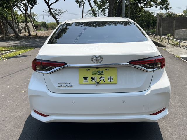 TOYOTA豐田 ALTIS  第4張相片
