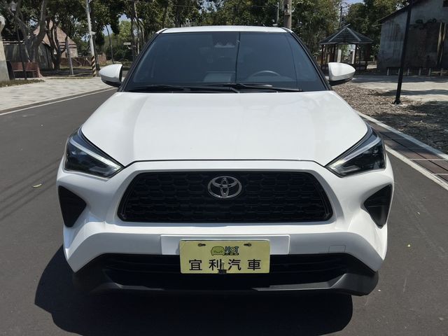 TOYOTA豐田 YARIS CROSSOVER  第3張相片