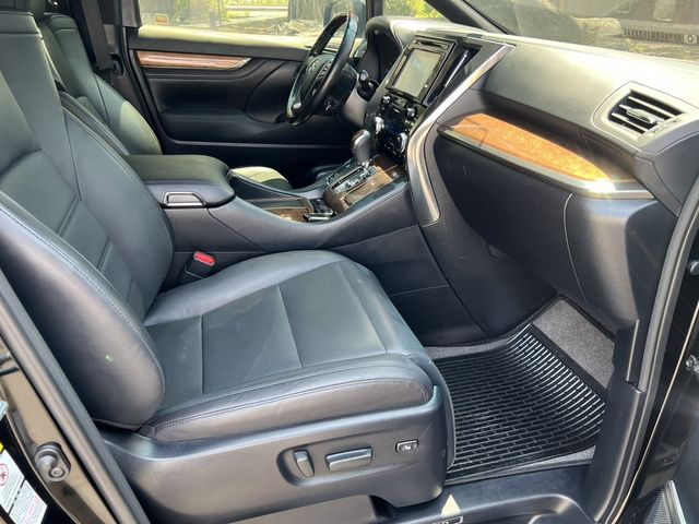 TOYOTA豐田 ALPHARD  第9張相片
