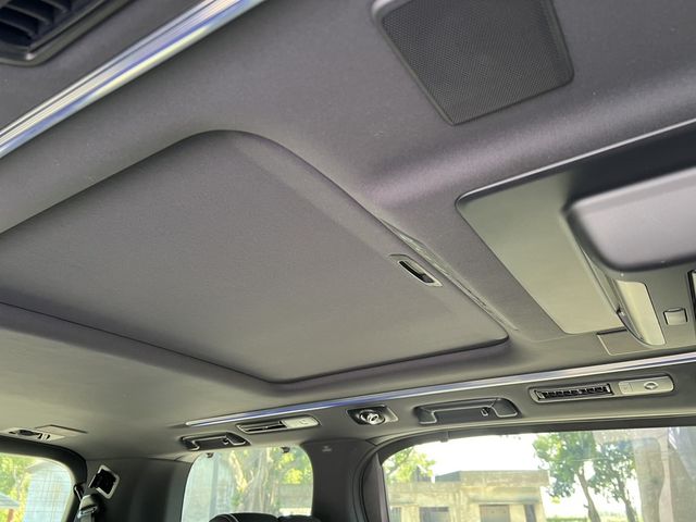 TOYOTA豐田 ALPHARD  第12張相片