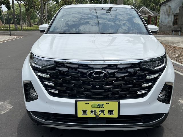 HYUNDAI現代 CUSTIN  第3張相片