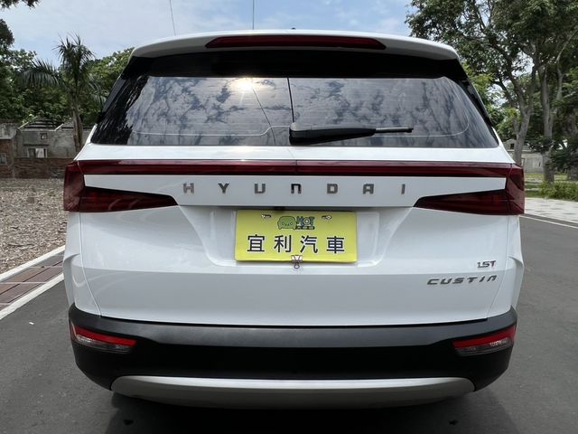 HYUNDAI現代 CUSTIN  第4張相片
