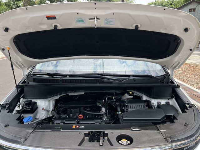 HYUNDAI現代 CUSTIN  第5張相片