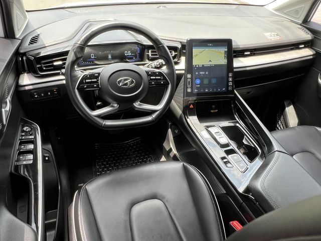 HYUNDAI現代 CUSTIN  第6張相片