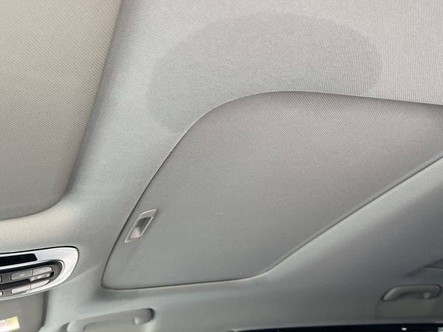 HYUNDAI現代 CUSTIN  第14張相片