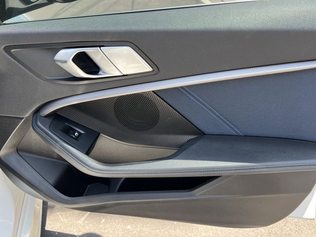 BMW寶馬 118I  第10張相片