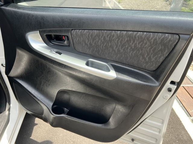 TOYOTA豐田 INNOVA  第11張相片