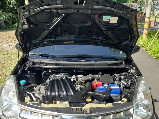 NISSAN日產 LIVINA  第6張相片