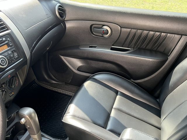 NISSAN日產 LIVINA  第8張相片