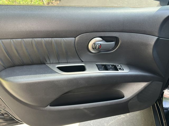 NISSAN日產 LIVINA  第9張相片