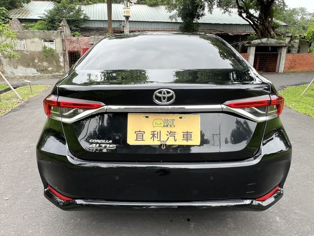 TOYOTA豐田 ALTIS  第4張相片