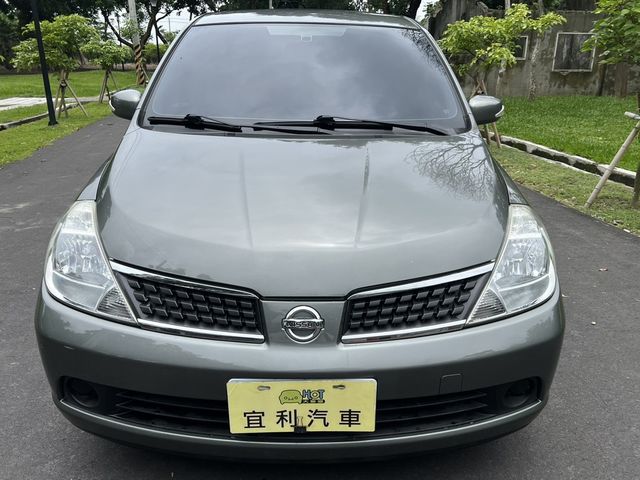 NISSAN日產 TIIDA  第3張相片
