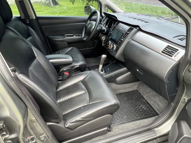 NISSAN日產 TIIDA  第9張相片