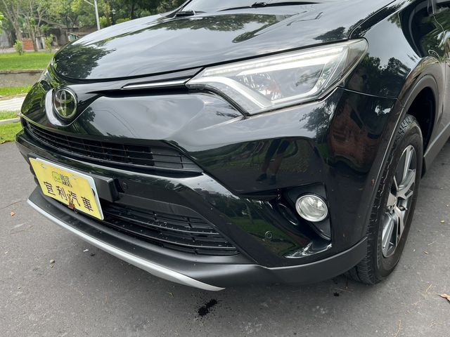 TOYOTA豐田 RAV4  第16張相片