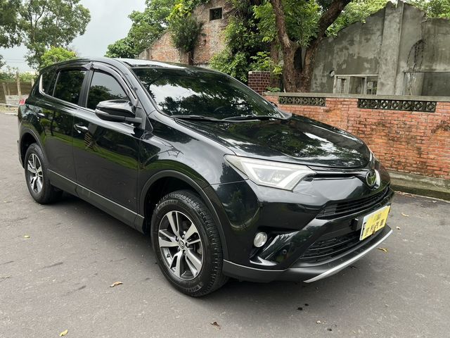 TOYOTA豐田 RAV4  第17張相片