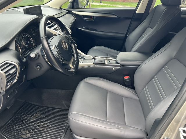 LEXUS凌志 NX200  第7張相片
