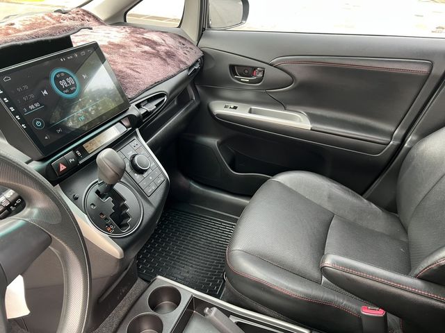 TOYOTA豐田 WISH  第7張相片