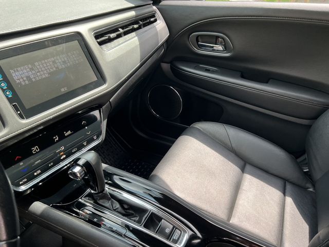 HONDA本田 HR-V  第8張相片